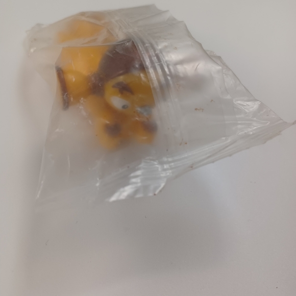 2005 Kelloggs Piper -Robots Movie Roller Toy Mini Figure Cereal Box Toy - Picture 3 of 9